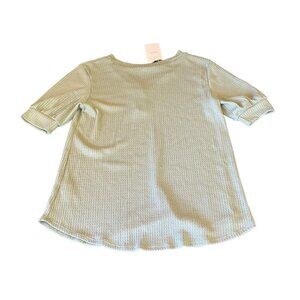 BomBom Green‎ Sit Still Waffle Knit V Neck Short Sleeved Top Size M NWT